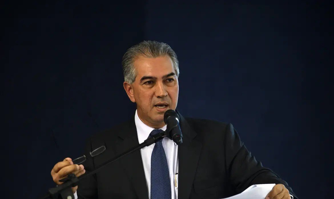 Reinaldo Azambuja defende novo pacto federativo e aponta educação como prioridade para o desenvolvimento