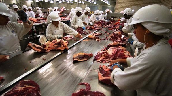 Freio nas exportações para a China desacelera frigoríficos e muda rotina em MS