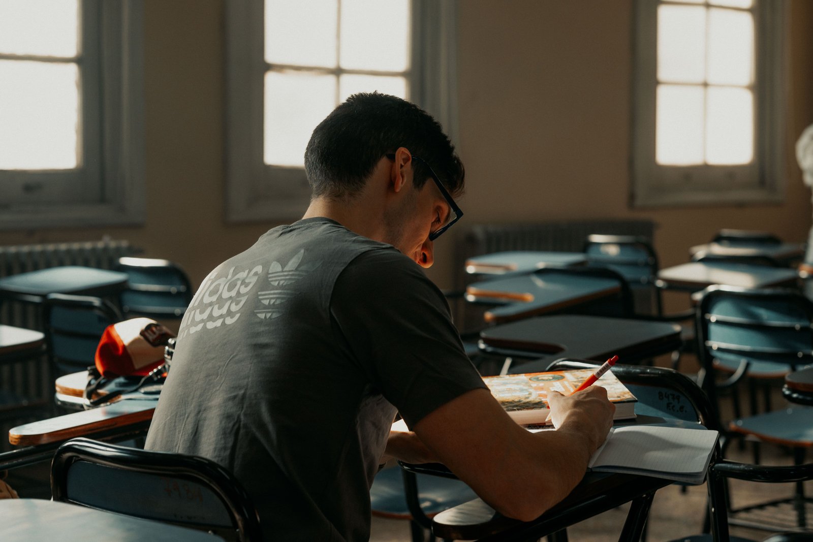 Plataforma gratuita aposta em testes vocacionais e conteúdos para o Enem