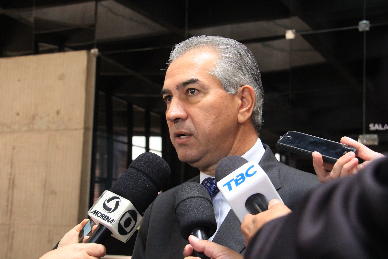 Reinaldo cobra dragagem do Rio Paraguai e retomada da Malha Oeste