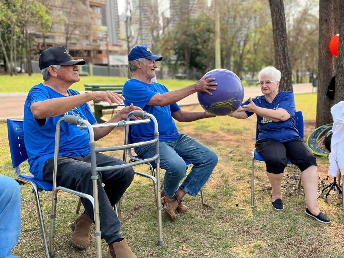 Lar do Idoso pede doações de leite e alimentos para manter atendimento