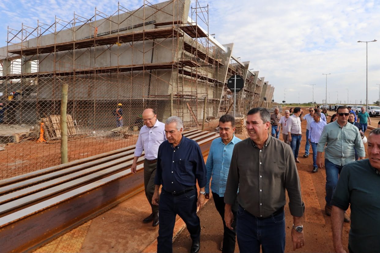 Em Dourados, Riedel vistoria obras que somam R$ 87 milhões