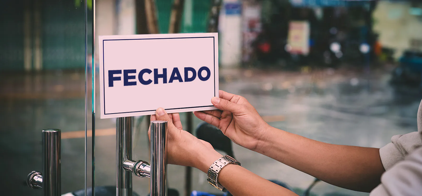 Greve fecha bancos nesta quinta-feira e interrompe atendimento presencial