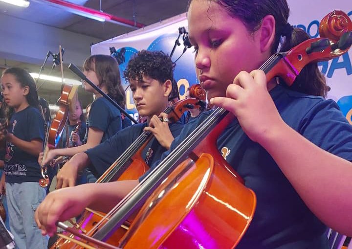 Música que atravessa fronteiras marca encontro de jovens instrumentistas neste domingo