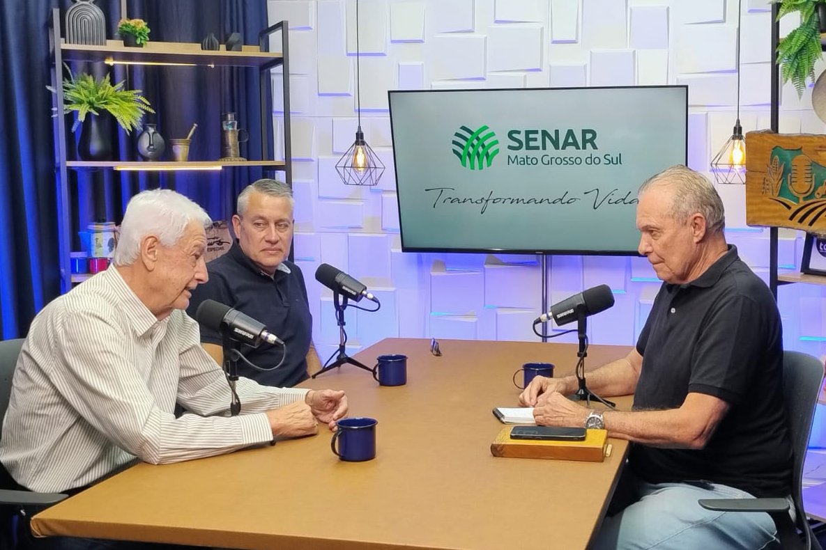 José Renato e Iuri Bueno levam a experiência da Escola Padrão ao AgroCastMS
