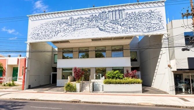 Antiga agência bancária vai a leilão por R$ 12,5 milhões em Campo Grande