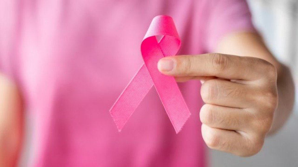 Outubro Rosa nas empresas: apoio à prevenção precisa chegar à rotina de trabalho