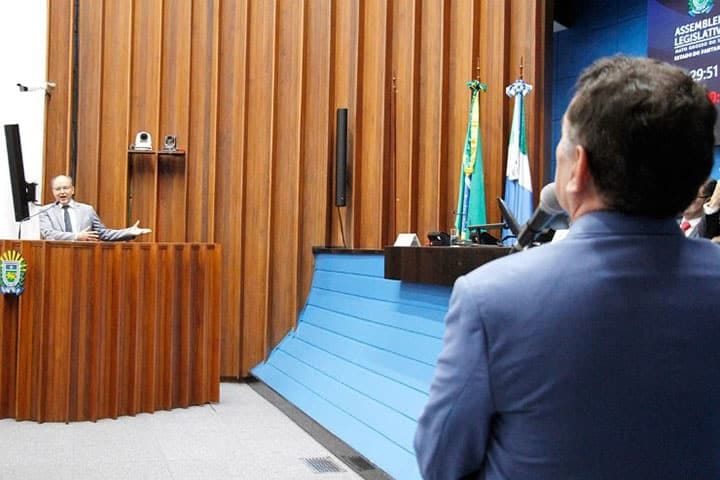 Deputados estaduais debatem unificação das eleições