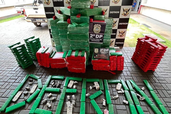 Polícia Civil apreende quase 2 toneladas de maconha em Dourados