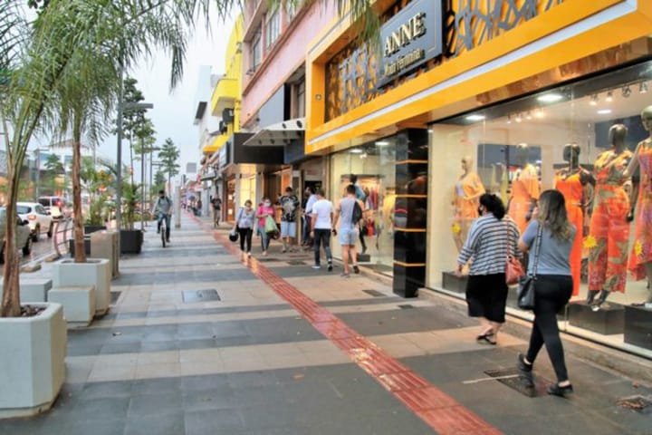 Comércio de Campo Grande não abre neste Dia de Finados