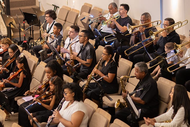 Coral e Orquestra Adoração se apresentam na Cidade do Natal nesta quinta-feira