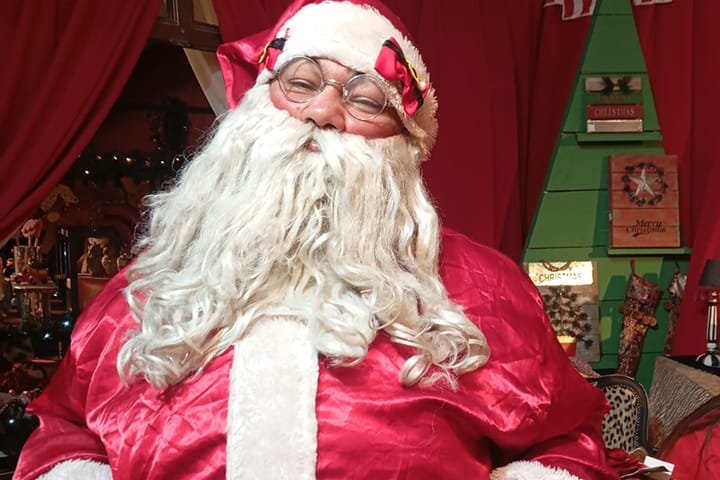 Chegada do Papai Noel e Natal Solidário marcam 2ª Feira Cultural da Sagarana