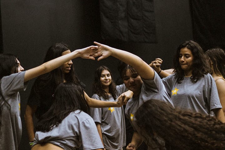 Casa de Ensaio abre inscrições de oficinas artísticas gratuitas para crianças e adolescentes