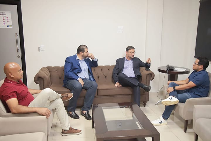 Presidente da Câmara da capital discute retomada industrial com presidente e vice da Fiems