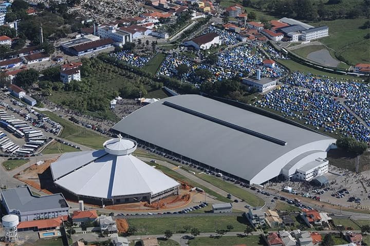 Ministério Público quer intervenção para tornar laica a comunidade católica Canção Nova