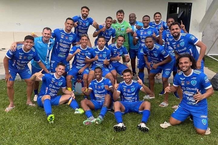 Ivinhema vence Coxim fora de casa e mantém liderança no Estadual