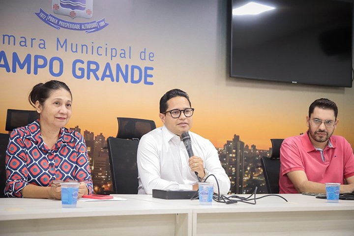 Câmara de Campo Grande recebe projeto para construção de 817 moradias populares