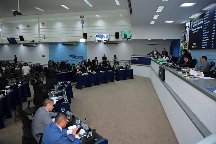 Vereadores votam amanhã gratuidade no transporte para mulheres vítimas de violência