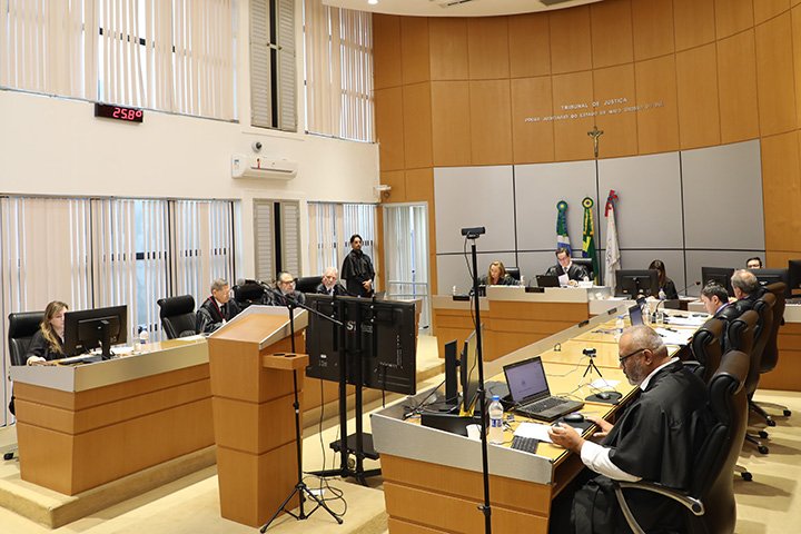 Motorista de aplicativo é condenado por expor imagem de adolescente em MS