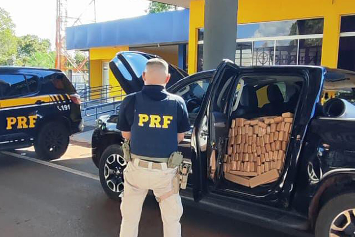 PRF apreende 2,8 toneladas de maconha em dois flagrantes na BR-267