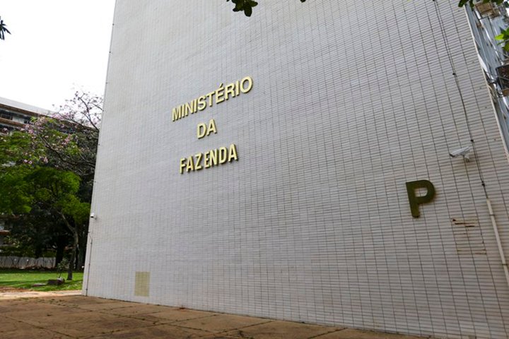 Governo federal congela R$ 31,3 bilhões do Orçamento de 2025