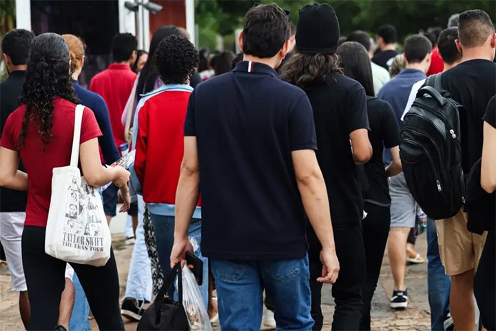 Edital do Enem 2025 é publicado com datas e regras definidas