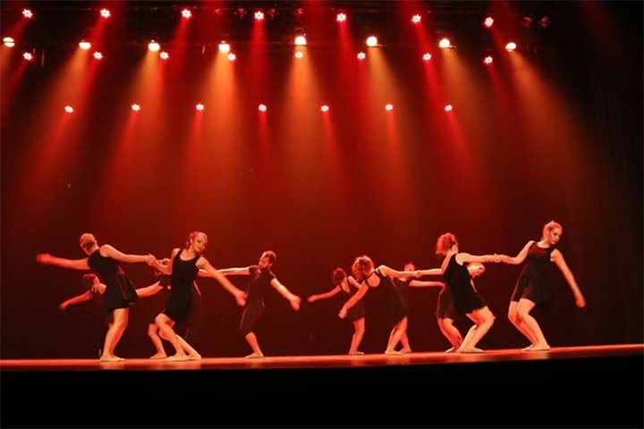 UFMS abre seleção de bailarinos para a Companhia de Dança Sinapse