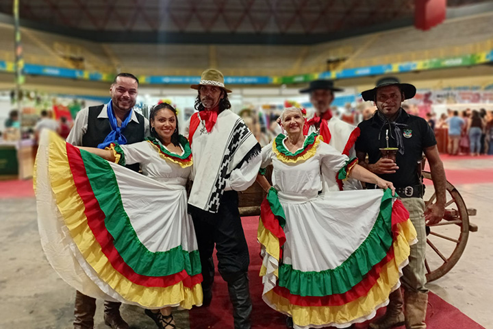 Fim de semana agitado em Campo Grande tem João Gomes, FenaSul e festas julinas