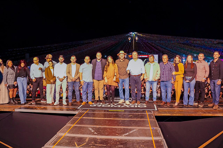 Festa do Sereno em Batayporã reúne público e recebe deputado Caravina