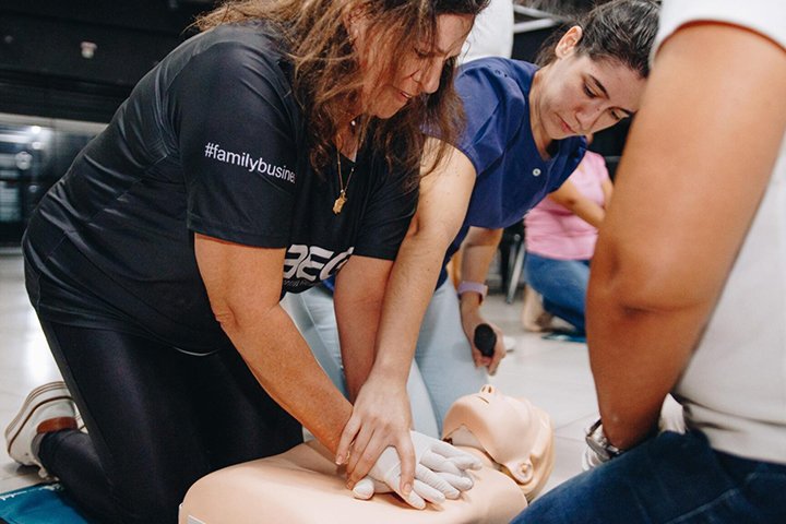 Moradores do Campina Verde recebem ação com atendimento médico e atividades gratuitas
