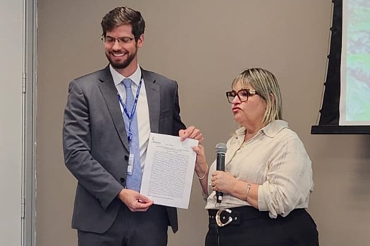 Tribunal de Contas recebe manifesto que denuncia esvaziamento orçamentário da Aneel