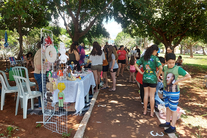 Feira da Sagarana anima o domingo com bingo, cultura e comidas típicas em Campo Grande