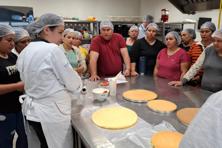 Mato Grosso do Sul alcança 3ª menor taxa de pobreza do Brasil e sobe em ranking nacional de competitividade