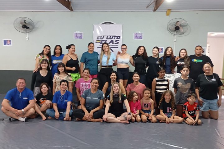 Projeto “Eu Luto por Elas” realiza palestra e defesa pessoal no encerramento do Agosto Lilás