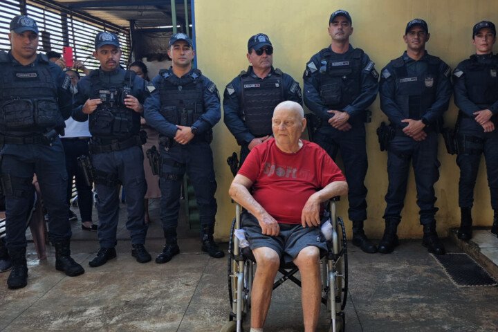 Policiais da Reserva são homenageados por veteranos do 4º BPM em Ponta Porã