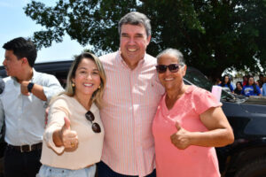 Lia Nogueira acompanha entregas de obras em Deodápolis e Glória de Dourados