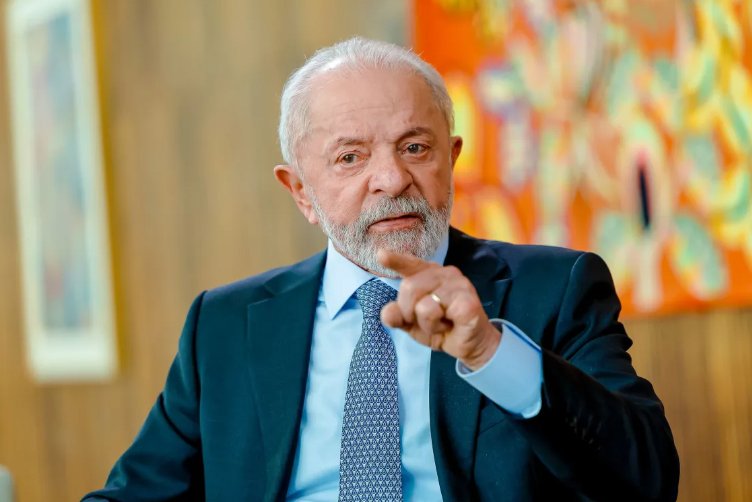 Lula sanciona lei que proíbe linguagem neutra e obriga órgãos públicos a seguir norma culta