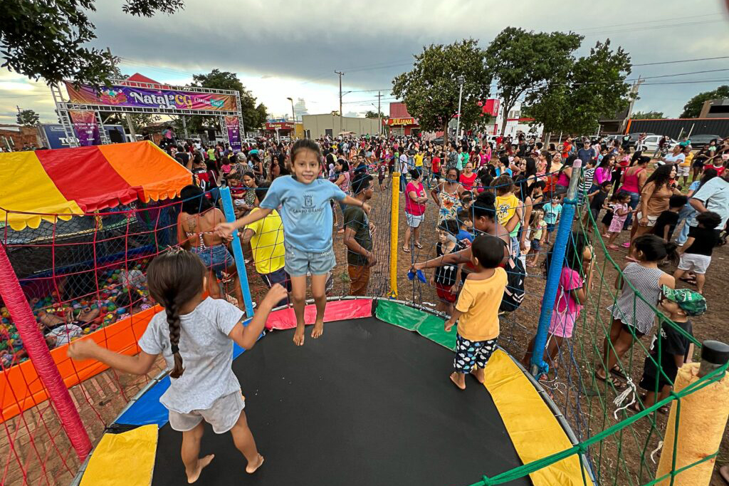 Natal nos Bairros abre programação do Natal dos Sonhos com ações em todas as regiões de Campo Grande