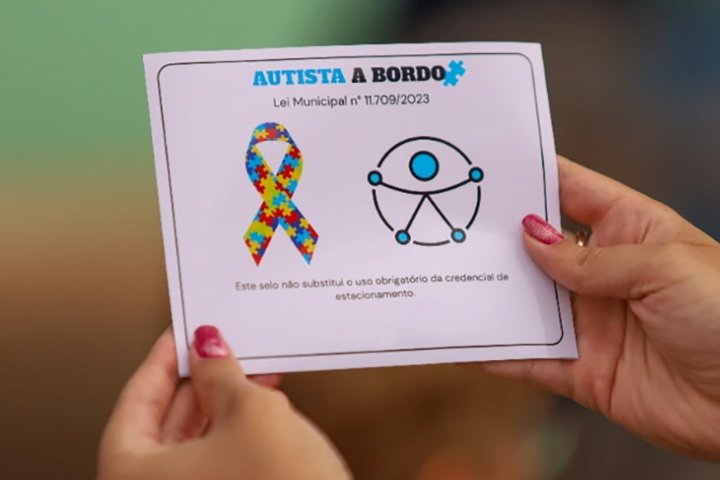 Projeto propõe Carteira Azul para condutores autistas em Mato Grosso do Sul