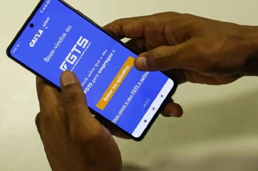 Saque-aniversário do FGTS 2026 começa para nascidos em janeiro e libera retirada até março