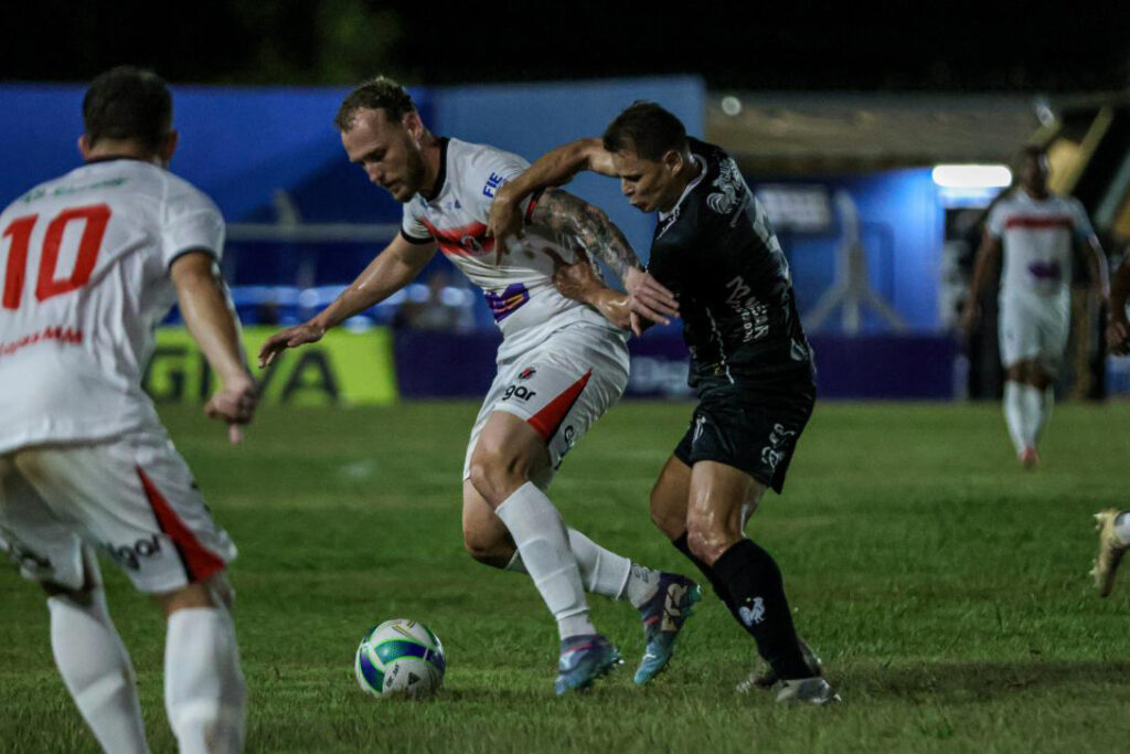 Com gol no fim, Operário busca empate contra o Águia Negra no Jacques da Luz