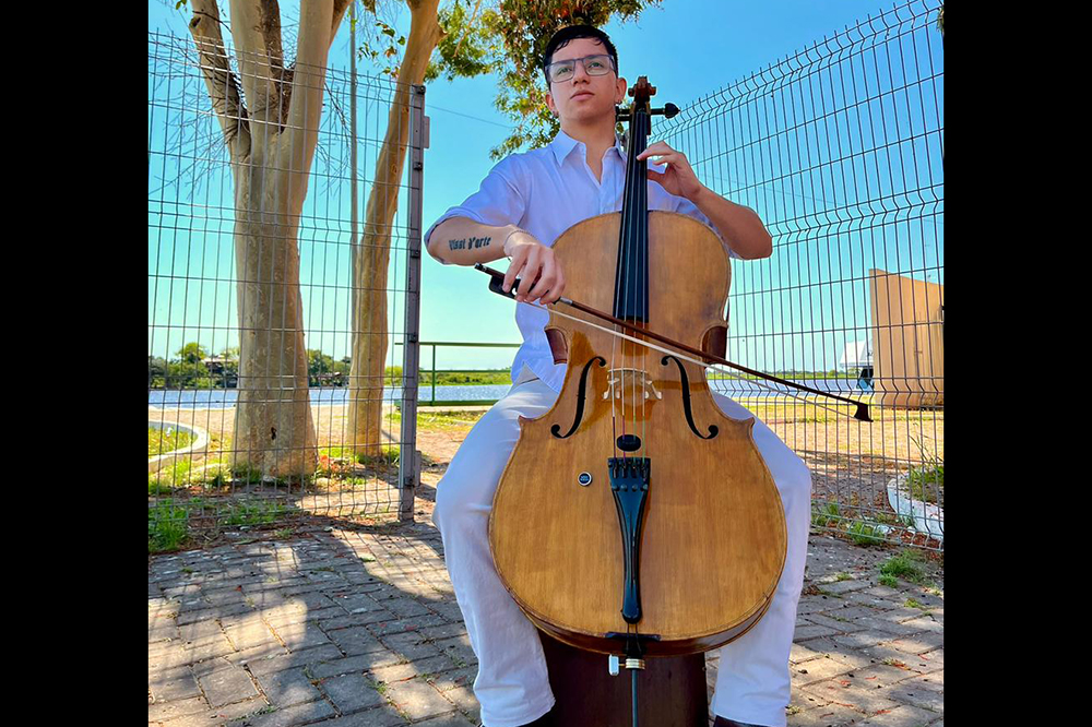 Rumo à Orquestra Sinfônica Brasileira Jovem: jovem do Pantanal realiza concerto para custear mudança ao RJ