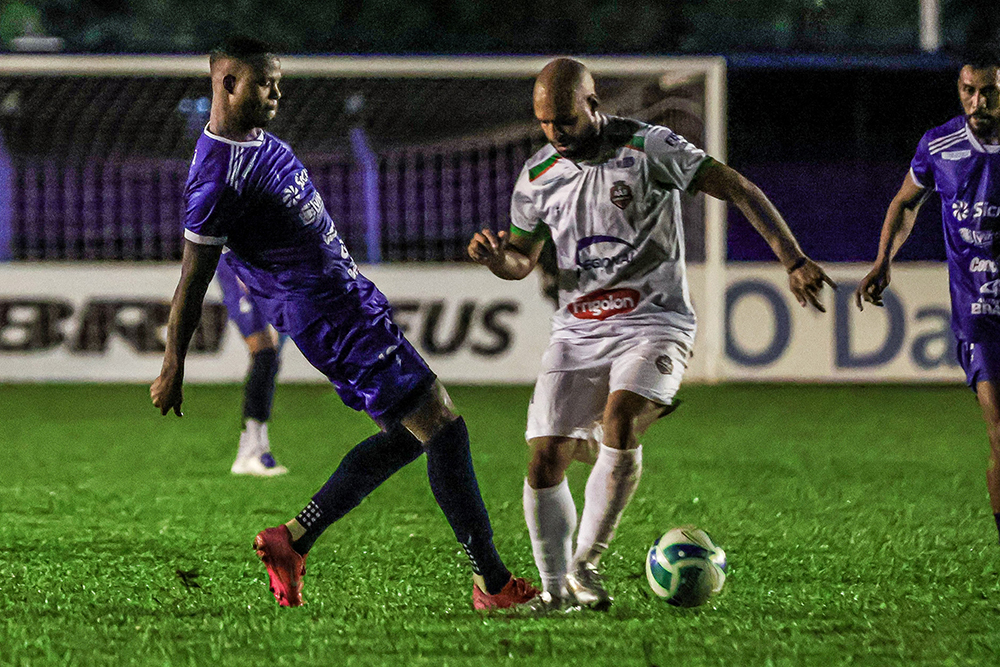 Corumbaense vence o Dourados e Bataguassu elimina o Ivinhema nos pênaltis; semifinais do Estadual estão definidas