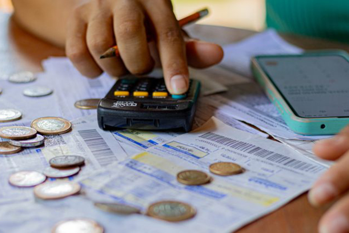 Feirão do Serasa segue com negociação de contas de energia em atraso até 1º de abril