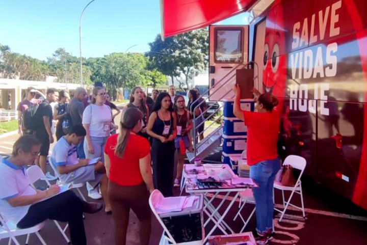 Hemosul Móvel atende Brasilândia (24), Aparecida do Taboado (25) e Inocência (26) para abastecer banco estadual de sangue