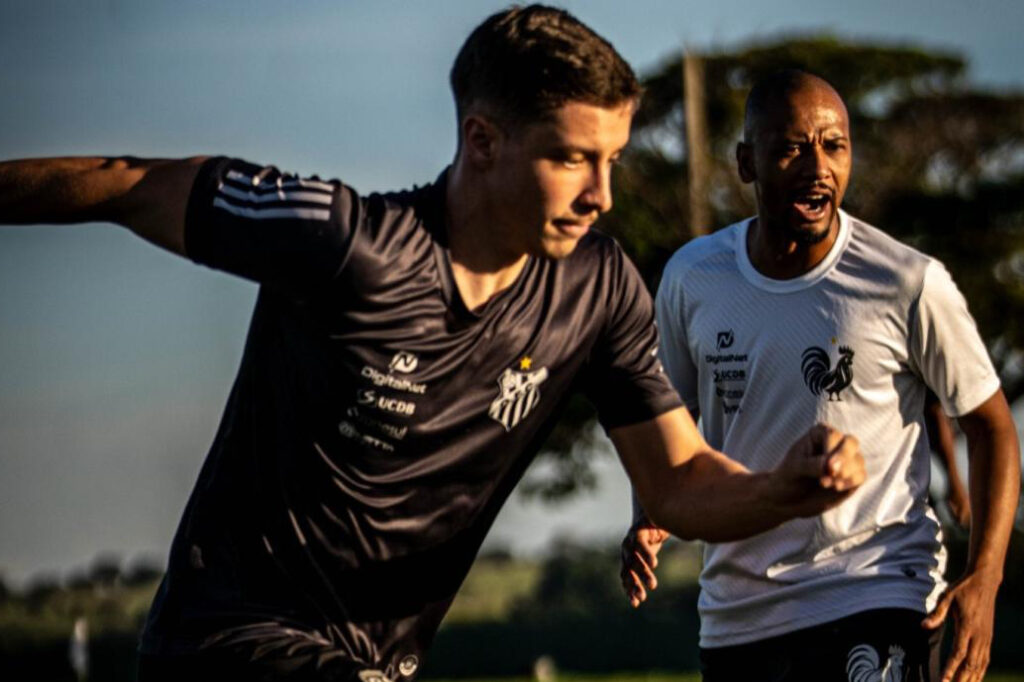 Operário joga em casa sob pressão por vitória para seguir vivo na Copa Verde