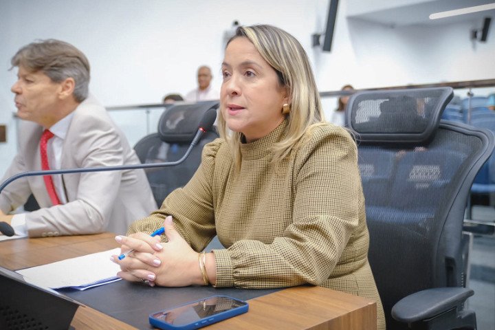 Proposta de Lia Nogueira leva botão de emergência ao iFood para ampliar proteção a mulheres em risco