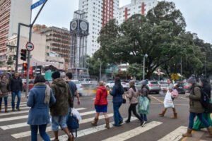 Frente fria derruba temperaturas em Campo Grande nesta sexta-feira; fim de semana terá manhãs frias e tardes mais quentes
